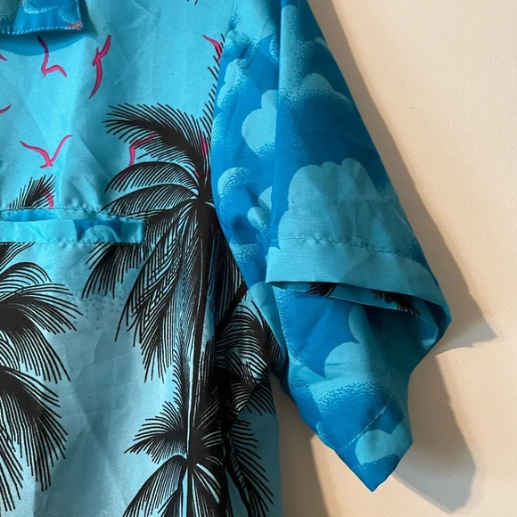 King Kameha Short Sleeve Button Down Vibrant and Fun Hawaiian Print Shirt Large - Picture 2 of 7